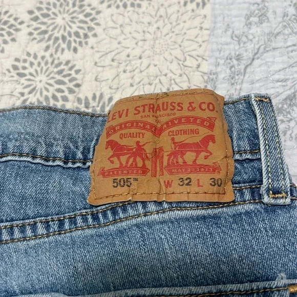 Levi’s 505 32 x 30 - Picture 2 of 7